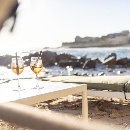 Le Suites Sul Mare Di Esterina チビタベッキア エクステリア 写真