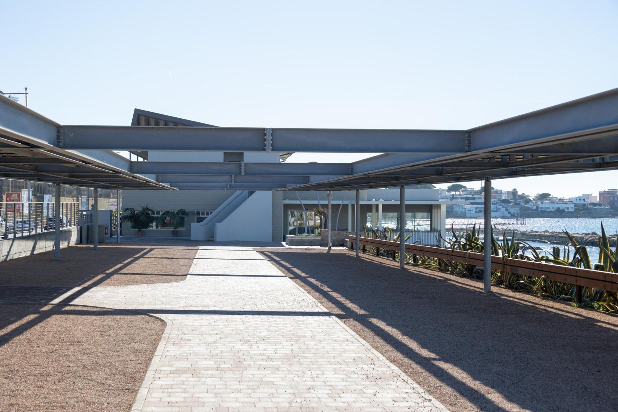Le Suites Sul Mare Di Esterina チビタベッキア エクステリア 写真