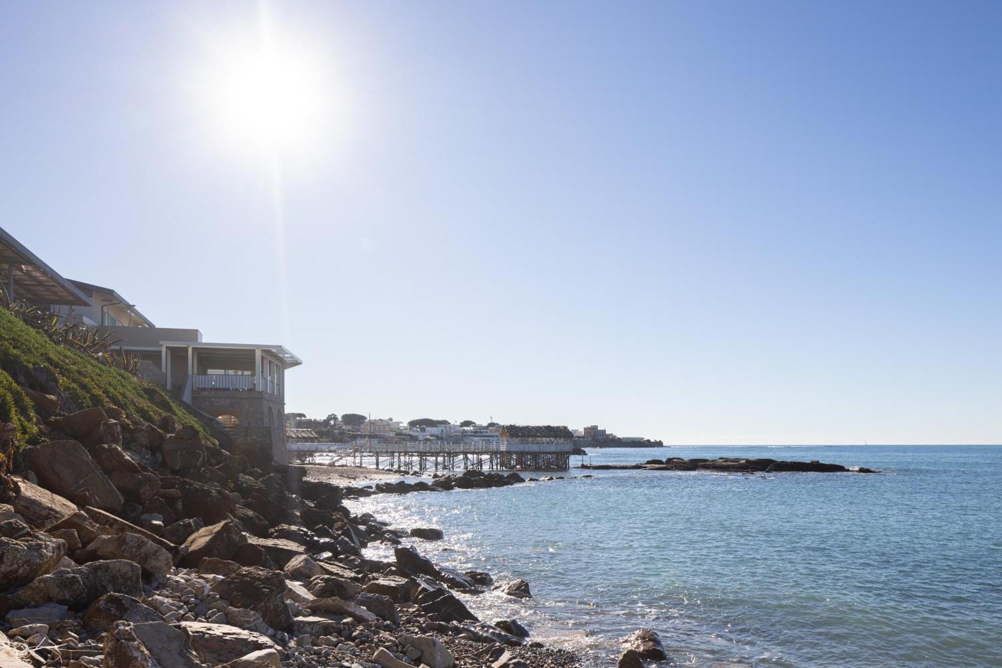 Le Suites Sul Mare Di Esterina チビタベッキア エクステリア 写真