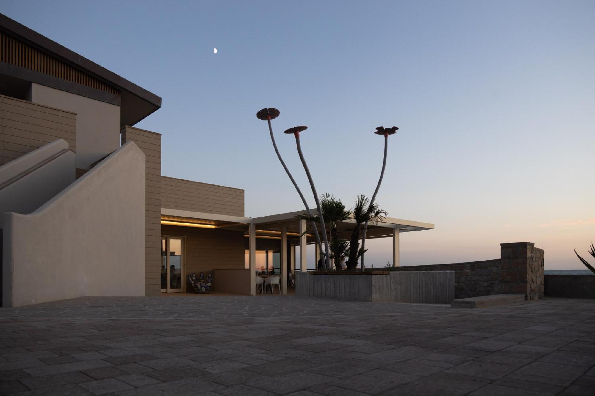 Le Suites Sul Mare Di Esterina チビタベッキア エクステリア 写真