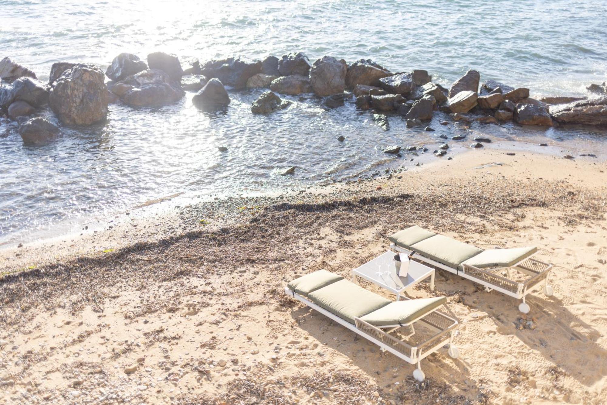 Le Suites Sul Mare Di Esterina チビタベッキア エクステリア 写真