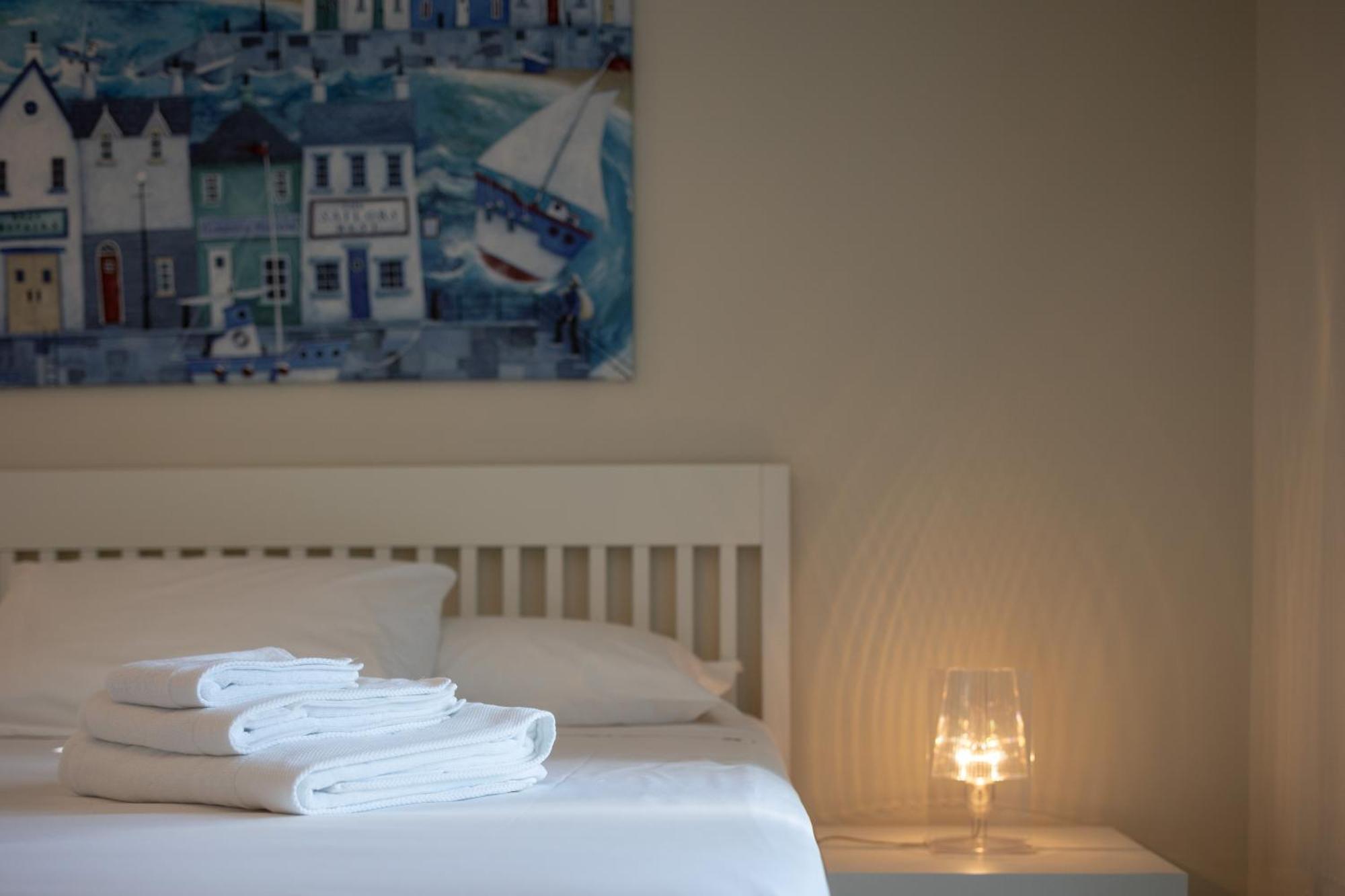 Le Suites Sul Mare Di Esterina チビタベッキア エクステリア 写真