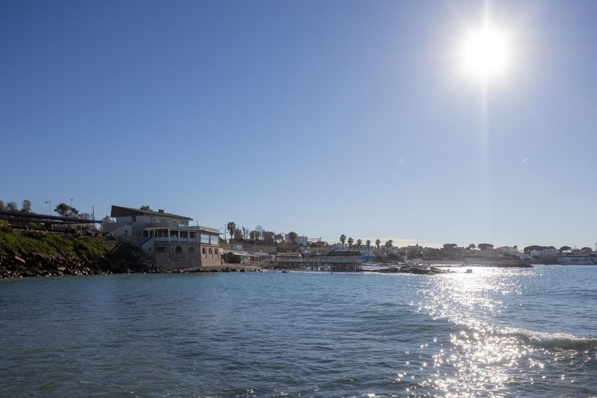 Le Suites Sul Mare Di Esterina チビタベッキア エクステリア 写真